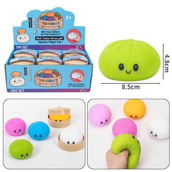 RAGE - Скуиши Кнедли Squishy Bun ГОЛЕМИ (8.5 x 8.5 x 4.8 см) - Вирална Фиджет Играчка 2026 (12 бр.)