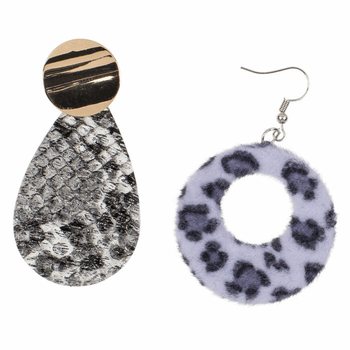 **МЕГА ЕВТИНО** КОМПЛЕКТЕН ВЪРТЯЩ СЕ СТЕНД С БИЖУТА И АКСЕСОАРИ ANIMAL PRINT (180 бр.)