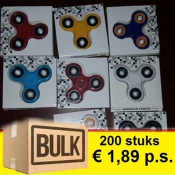 *** ОПТОВА ОФЕРТА *** FIDGET SPINNERS (200 бр.)