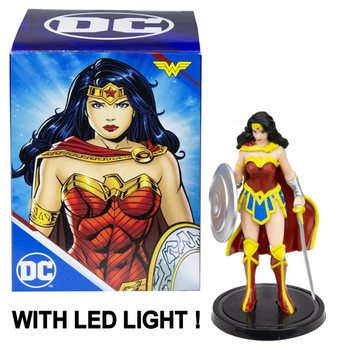 DC COMICS - WONDER WOMAN LED ФИГУРА - 11 СМ (36 бр.)
