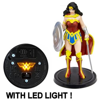 DC COMICS - WONDER WOMAN LED ФИГУРА - 11 СМ (36 бр.)
