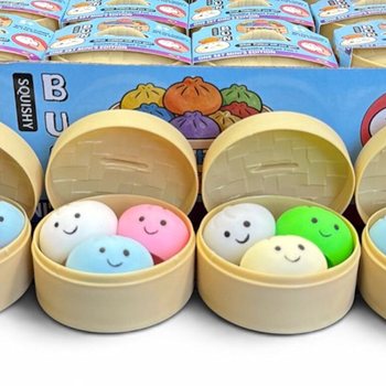 RAGE - Squishy MINI&rsquo;S EDITION Скуиши Кнедлички Dumplings МАЛКИ (5.3 x 5.3 x 4.1 см) Viral 2026 Fidget Toy (24 бр.)