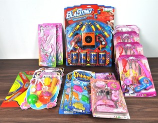 ОСТАТЪЧНА &Pi;АРТИДА ИГРАЧКИ НА КАРТОН (17 бр.)