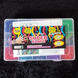 2600 бр. Super Bands / Ластичета за плетене Loom в голяма кутия (Комплект от 6 бр.)