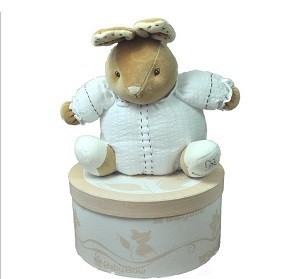 ПЛЮШЕНА ИГРАЧКА BABY BOW В КУТИЯ - МОДЕЛ 12